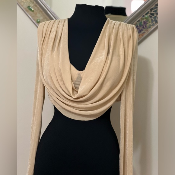 NWT Fashion Nova Weekend Behavior Cowl Neck Crop Top - Picture 14 of 16